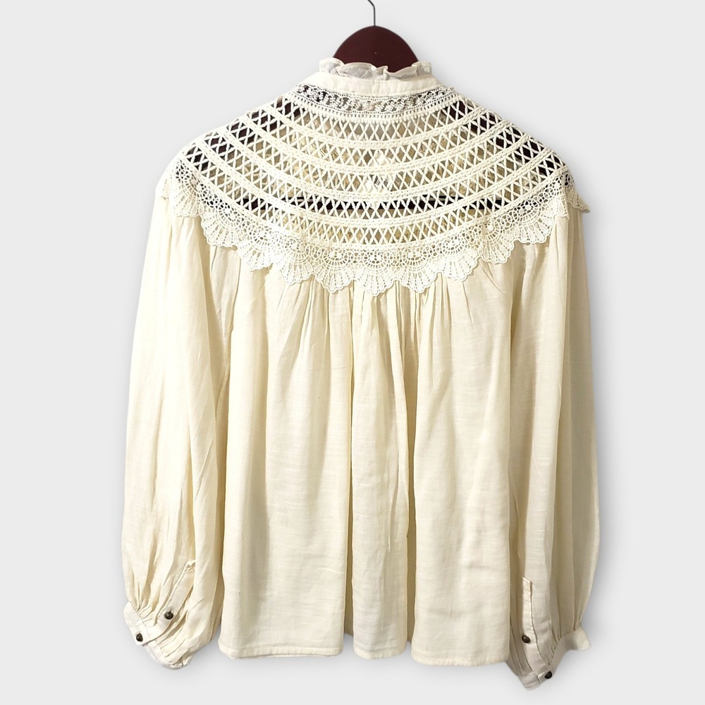 NWT Pilcro Anthropologie Ivory Lace Yoke Peasant Blouse OB2353185 Small - Picture 5 of 12